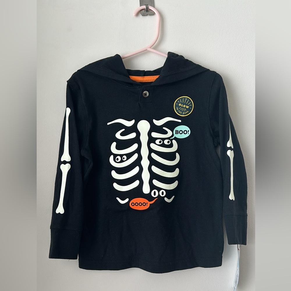 T-shirt Halloween Glow in the dark size 2T